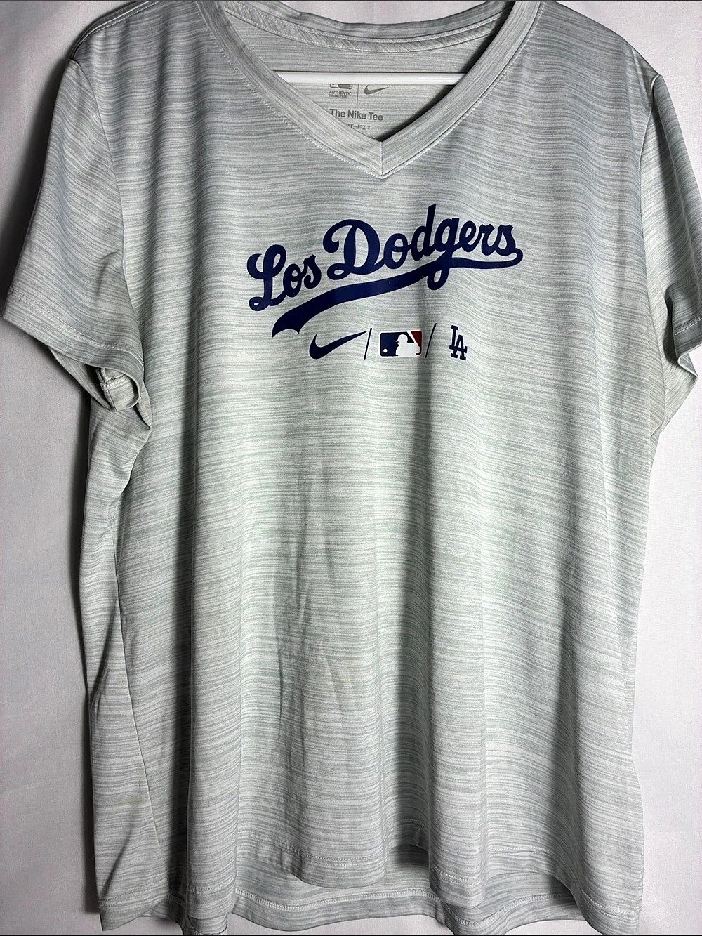 Nike Women's Los Angeles Dodgers V-Neck T-Shirt Grey Space Dye Dri-Fit Size XXL